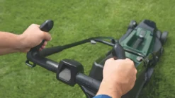 Bosch EasyRotak 36V 1 X 4.0Ah Li-Ion Brushless Cordless 37cm Lawn Mower 10 Bosch EasyRotak 36V 1 X 4.0Ah Li-Ion Brushless Cordless 37cm Lawn Mower -Outdoor Garden Shop 172PF A2