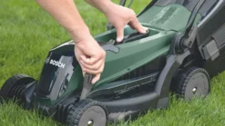 Bosch EasyRotak 36V 1 X 4.0Ah Li-Ion Brushless Cordless 37cm Lawn Mower 11 Bosch EasyRotak 36V 1 X 4.0Ah Li-Ion Brushless Cordless 37cm Lawn Mower -Outdoor Garden Shop 172PF A3