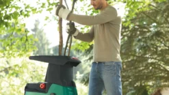 Bosch AXT 25 D 2500W 175kg/hr Shredder 240V -Outdoor Garden Shop 196PR A2