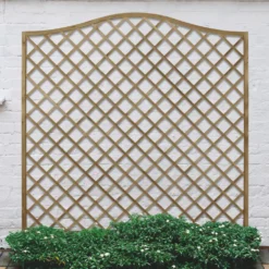 Forest Hamburg Lattice Curved Top Garden Screens 6 X 6&apos; 9 Pack -Outdoor Garden Shop 20907 A3