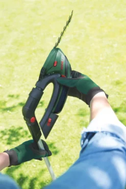Bosch Isio 3.6V 1 X 1.5Ah Li-Ion Cordless Grass & Shrub Shear 13 Bosch Isio 3.6V 1 X 1.5Ah Li-Ion Cordless Grass & Shrub Shear -Outdoor Garden Shop 276PF A3