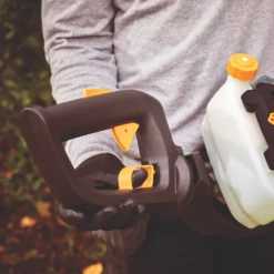 Titan TTHTP26 67cm 26cc Hedge Trimmer -Outdoor Garden Shop 325PT A4