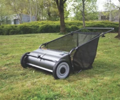 The Handy THPLS Push Lawn Sweeper 66cm -Outdoor Garden Shop 467KT A5