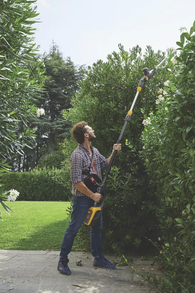 Stiga MT 500e 48V Li-Ion E-Power Cordless Multi-Tool - Bare 8 Stiga MT 500e 48V Li-Ion E-Power Cordless Multi-Tool - Bare - Image 6