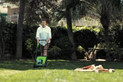 Greenworks 40V 1 X 2.0Ah Li-Ion Cordless 35cm Lawn Mower -Outdoor Garden Shop 526HT A7