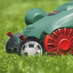 Bosch Verticut 1100 32cm 1100W Verticutter 240V -Outdoor Garden Shop 553PR A4