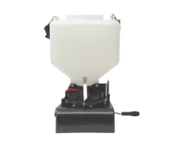 Solo Granulate Spreader 9Ltr -Outdoor Garden Shop 566CF A2