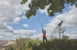 DeWalt DCMPS567P1 18V 1 X 5.0Ah Li-Ion XR Brushless Cordless 20cm Pole Saw -Outdoor Garden Shop 586JT A5