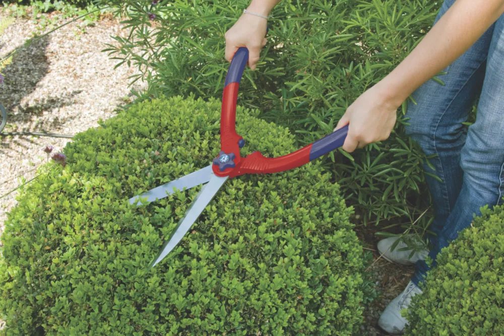 Spear & Jackson Razorsharp Advance Bypass Wishbone Hedge Shears 22" (570mm) 4 Spear & Jackson Razorsharp Advance Bypass Wishbone Hedge Shears 22" (570mm) - Image 2