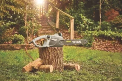 Titan TTL758CHN 2000W 230V Electric 40cm Chainsaw -Outdoor Garden Shop 719FG A2