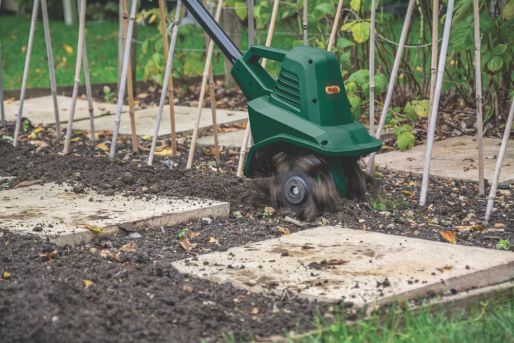 Webb WEV20TIL 19cm 20V 1 X 2.0Ah Lithium Cordless Tiller 10 Webb WEV20TIL 19cm 20V 1 X 2.0Ah Lithium Cordless Tiller - Image 8