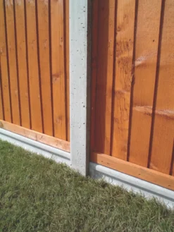 Forest Slotted Intermediate Fence Posts 106 X 84mm X 2.36m 4 Pack -Outdoor Garden Shop 9471K A1